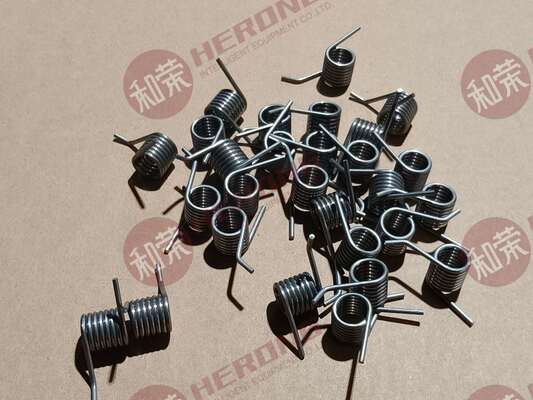 Hyosung CDU ক্ল্যাম্প ক্যারেজ 1.4+0D10.5*11.2L*7N ATM প্রতিস্থাপন যন্ত্রাংশের জন্য নতুন উচ্চ মানের লেফট টর্শন স্প্রিং